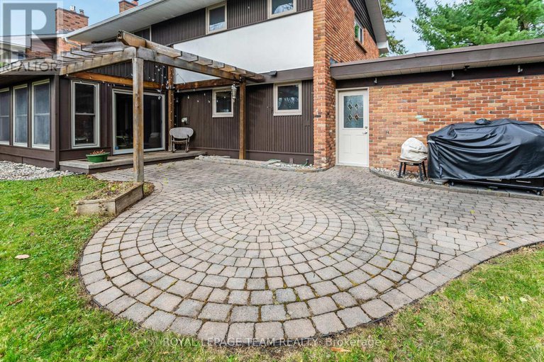 27888455/12-pellan-crescent/beaverbrook/ottawa/ontario/K2K1J5_24