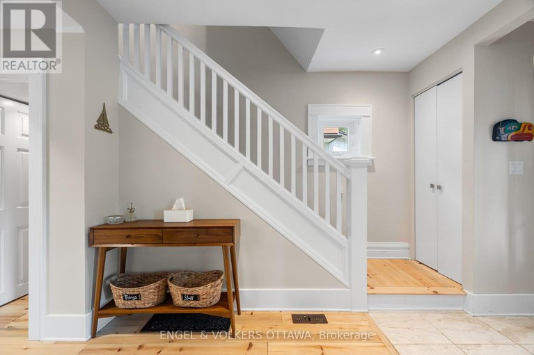 28594730/5-raleigh-street/old-ottawa-south/ottawa/ontario/K1S3C3_19