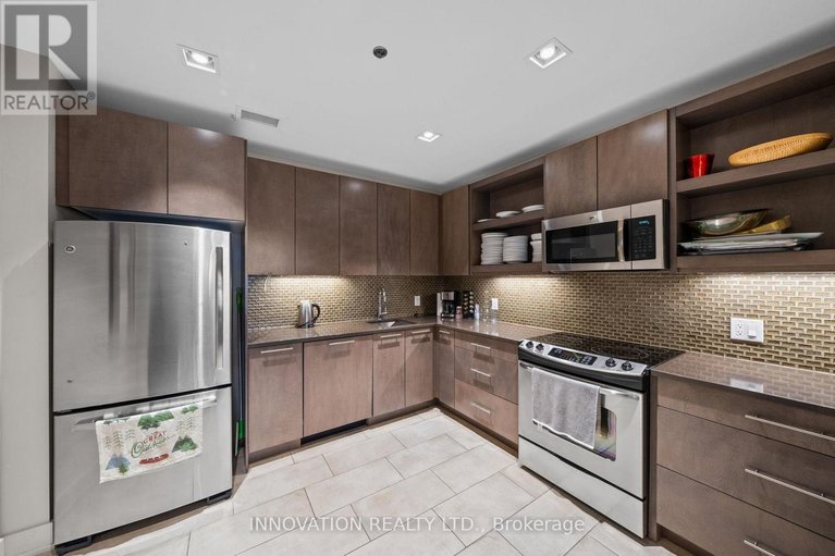 29572811/807-88-richmond-road/westborohampton-park/ottawa/ontario/K1Z0B1_32