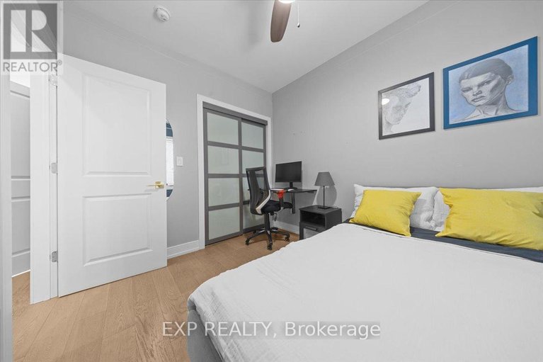 29633378/185-deschamps-avenue/vanier/ottawa/ontario/K1L5Z3_28