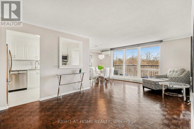 29180740/306-665-bathgate-drive/carson-meadows/ottawa/ontario/K1K3Y4_5