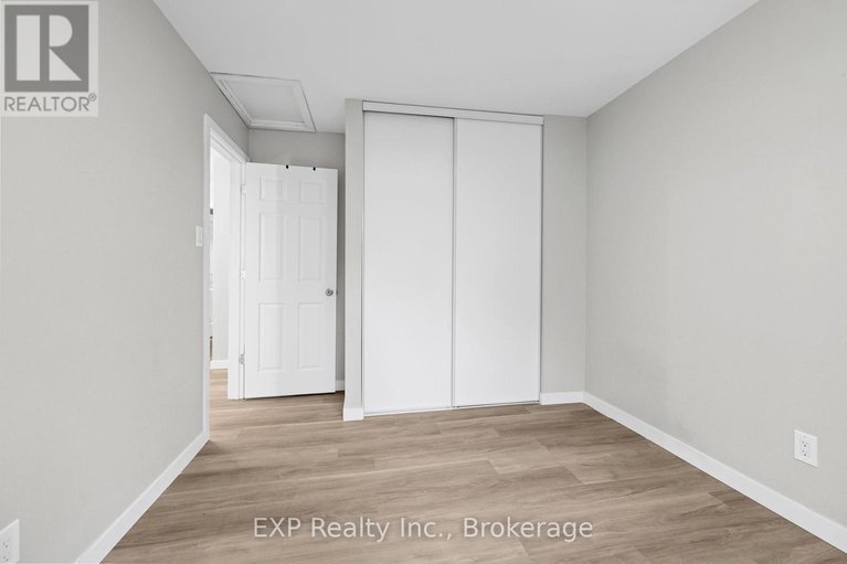 28894160/21-durbin-court/katimavik/ottawa/ontario/K2L3T7_27