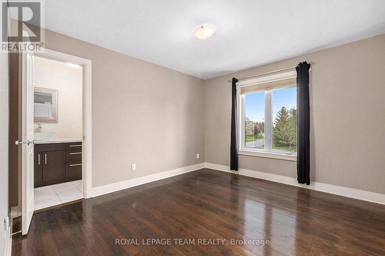 28654563/5386-mansel-crescent/manotick-village-manotick-estates/ottawa/ontario/K4M1L3_24
