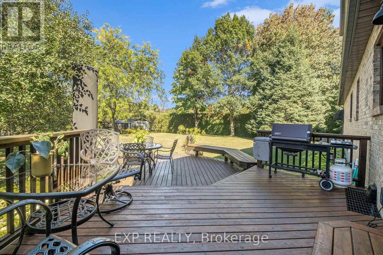 29689422/1919-clark-road/clarencerockland-twp/clarence-rockland/ontario/K4K1K7_33