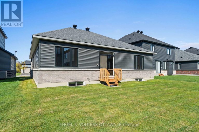 28326544/119-darleux-place/mahogany-community/ottawa/ontario/K4M0M7_32