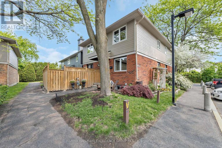 28418354/92-1643-du-sommet-place/chateauneuf/ottawa/ontario/K1C4Z9_3