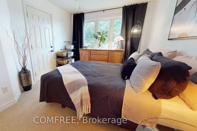 28589610/2112-bergamot-circle/springridgeeast-village/ottawa/ontario/K4A4R4_20