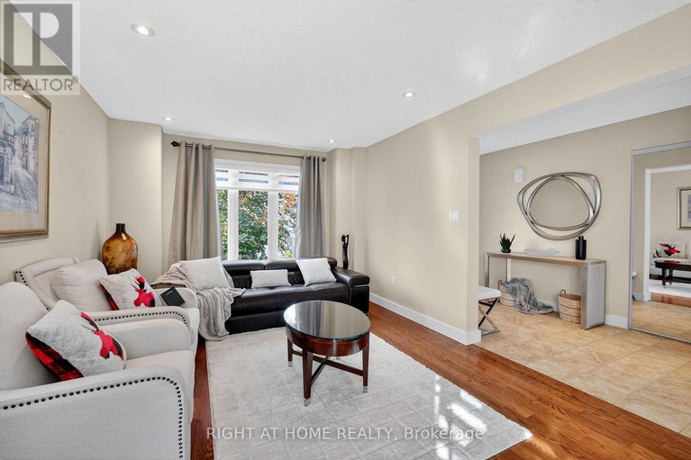 28972489/380-quartz-avenue-n/town-of-rockland/clarence-rockland/ontario/K4K0C7_6