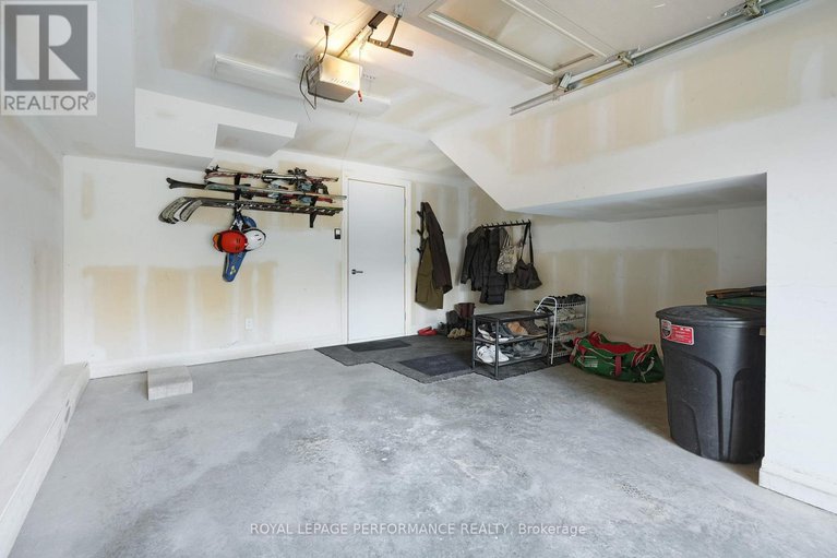 28636681/a-239-fairmont-avenue/civic-hospital/ottawa/ontario/K1Y1X8_30