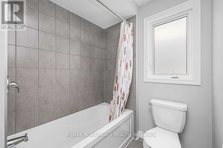 29414212/353-sweetclover-way/avalon-west/ottawa/ontario/K4A1E6_33