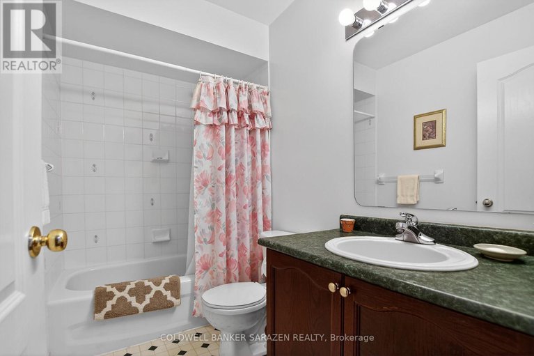 29395001/9-fieldcrest-avenue/longfields/ottawa/ontario/K2J4W7_9