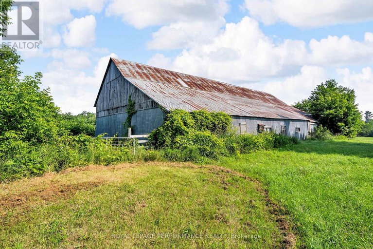 28622268/19943-county-18-road/south-glengarry-charlottenburgh-twp/south-glengarry/ontario/K0C2J0_39