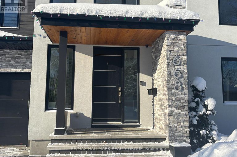 29296779/668-mansfield-avenue/laurentianview/ottawa/ontario/K2A2T6_2