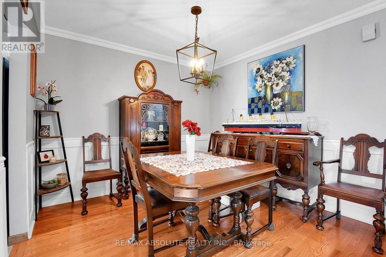 28640841/6142-arbourwood-drive/chapel-hill/ottawa/ontario/K1C7K8_9