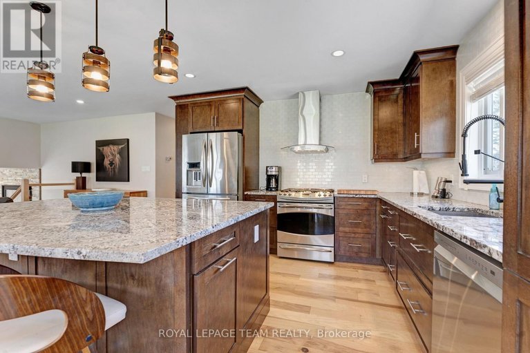 29655712/18-harmony-way/north-grenville-twp-kemptville-south/north-grenville/ontario/K0G1J0_16