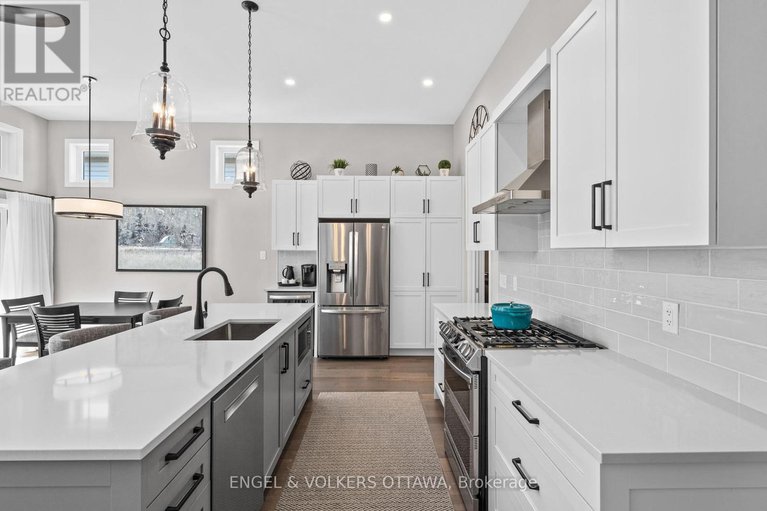 28965370/213-blackhorse-drive/north-grenville-twp-kemptville-south/north-grenville/ontario/K0G1J0_10