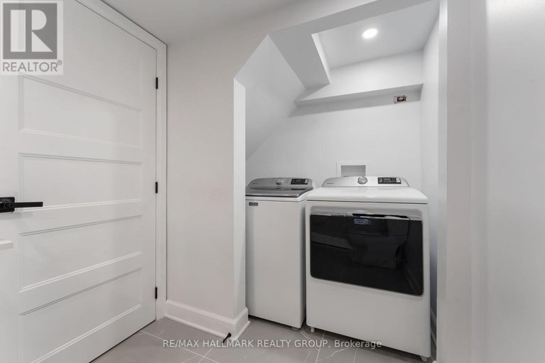 29099681/1796-saunderson-drive/elmvale-acres/ottawa/ontario/K1G2C2_21