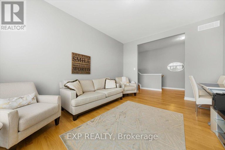 29135889/676-fisher-street/north-grenville-twp-kemptville-south/north-grenville/ontario/K0G1J0_21