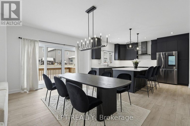 29345718/301-moonlight-drive/russell-twp/russell/ontario/K4R0L1_14