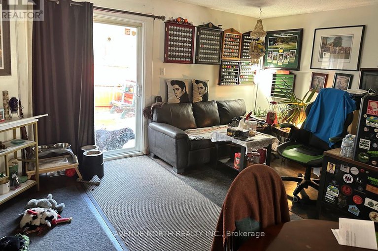 29441507/20-1448-foxwall-street/pineview/ottawa/ontario/K1B5J5_4