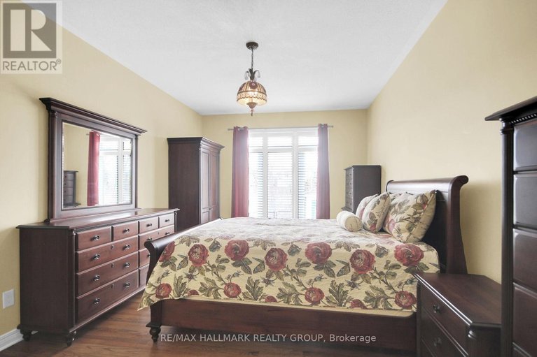 29671419/166-lamplighters-drive/cedargrovefraserdale/ottawa/ontario/K2J0H6_26