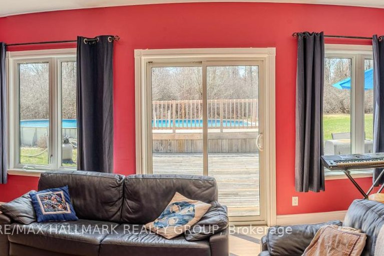 29654321/21-skeel-court/btwn-franktown-rd-fallowfield-rd/ottawa/ontario/K0A1B0_9