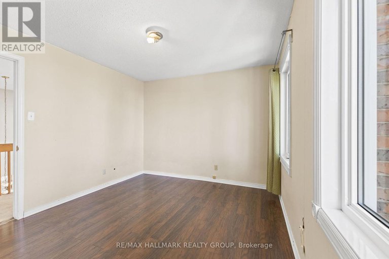 28647827/2-hackett-street/hunt-club-woods/ottawa/ontario/K1V0P8_20