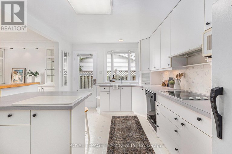 28989403/11-horner-drive/lakeview-park/ottawa/ontario/K2H5E6_11