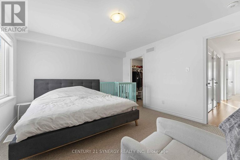 29276860/214-hawkeswood-drive/riverside-southgloucester-glen/ottawa/ontario/K4M0E2_28