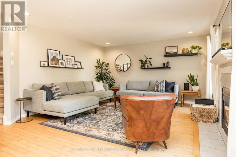 29047909/491-meadowbreeze-drive/emerald-meadowstrailwest/ottawa/ontario/K2M2T6_21