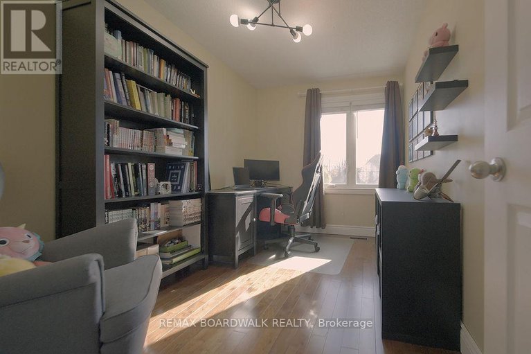 29251889/7089-bush-drive/greely/ottawa/ontario/K4P1M8_24