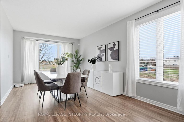 29677904/75-whernside-terrace/morgans-grantsouth-march/ottawa/ontario/K2W0C7_6