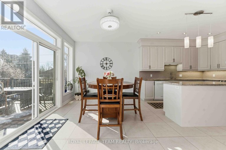 29563750/6868-sparkling-lake-way/greely/ottawa/ontario/K4P1R7_13