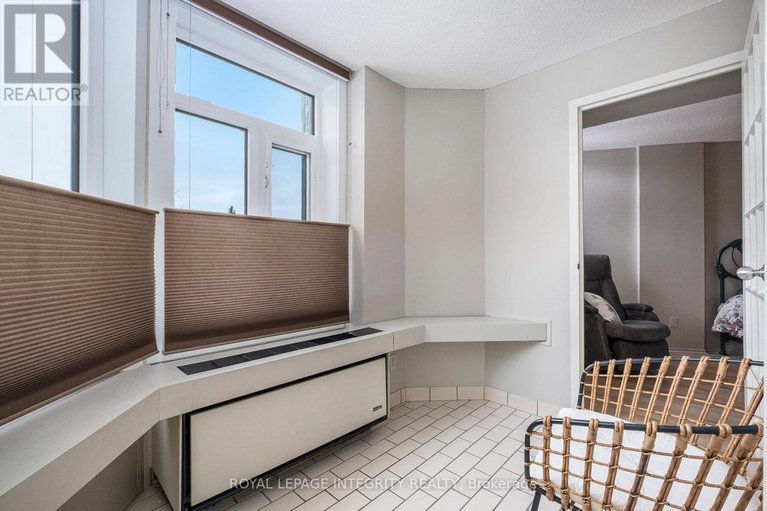 29107504/210-1025-grenon-avenue/fairfield-heights/ottawa/ontario/K2B8S5_4