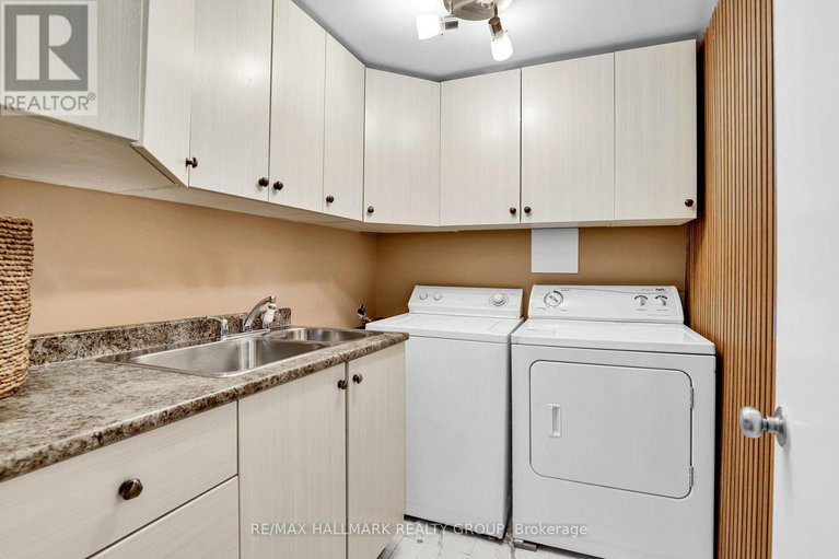 29423557/88-homestead-street/borden-farmstewart-farmcarleton-heightsparkwood-hills/ottawa/ontario/K2E7N6_17