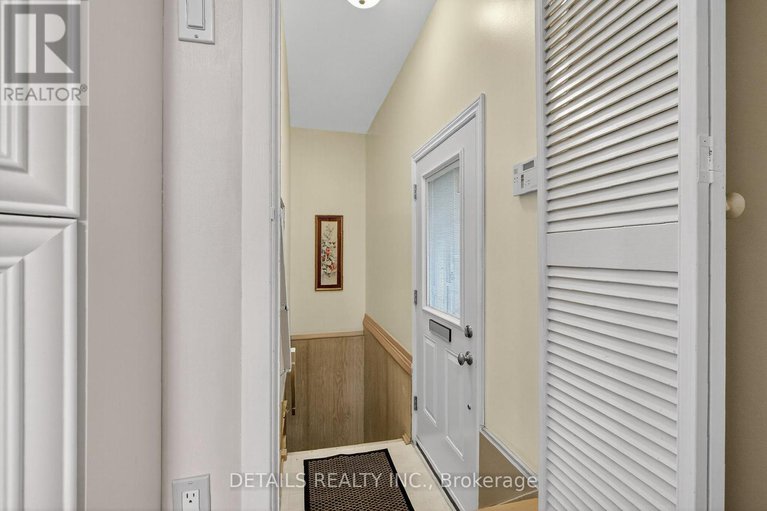 29077248/1031-connaught-avenue/queensway-terrace-north/ottawa/ontario/K2B5N2_30
