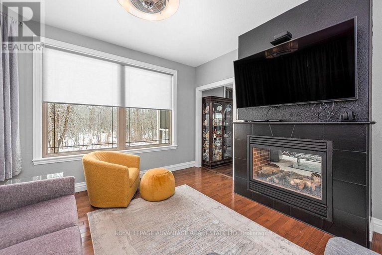 29453624/263-georgina-street/drummond-n-elmsley-drummond-twp/drummondnorth-elmsley/ontario/K7H3C9_14