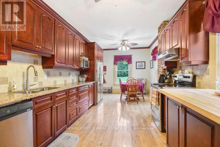 29446386/9101-county-15-road/augusta-twp/augusta/ontario/K0G1R0_23