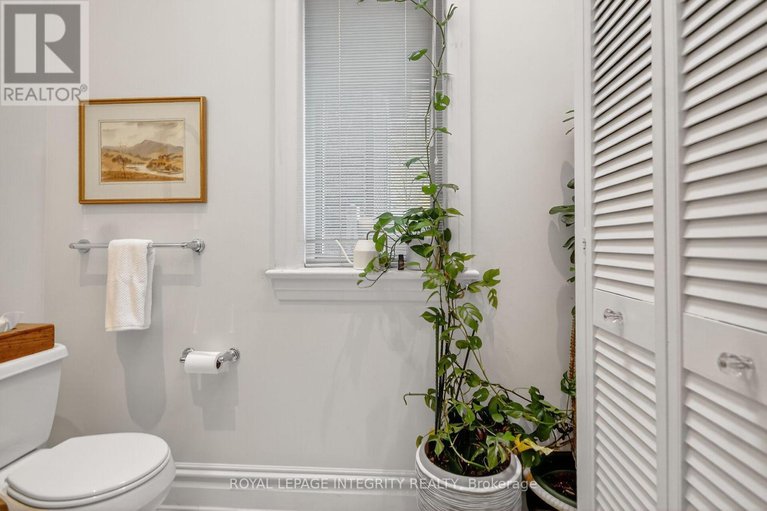 29097696/200-cartier-street/ottawa-centregolden-triangle/ottawa/ontario/K2P1L2_21