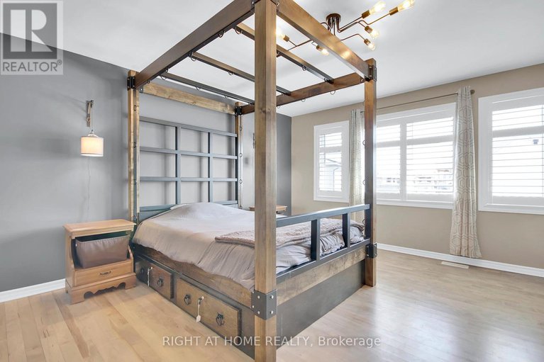 28369701/68-pelham-crescent/goulbourn-twp-from-franktown-rdsouth-to-rideau/ottawa/ontario/K0A2Z0_14
