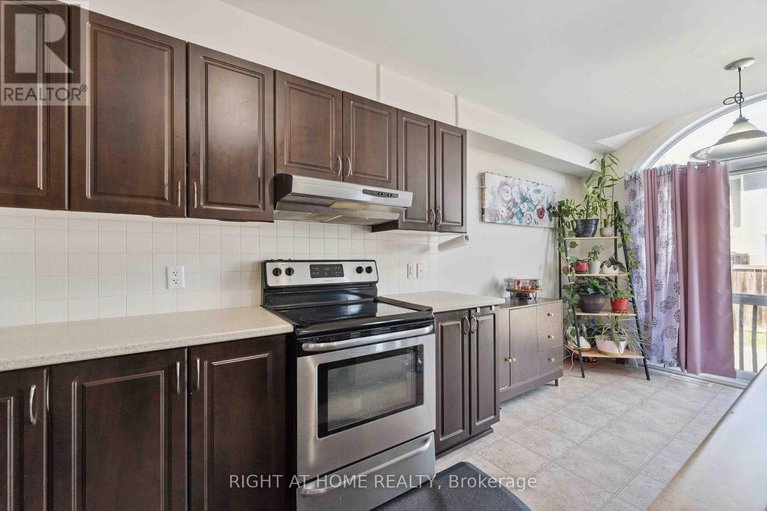 28573386/173-garrity-crescent/strandherd/ottawa/ontario/K2J3T5_9