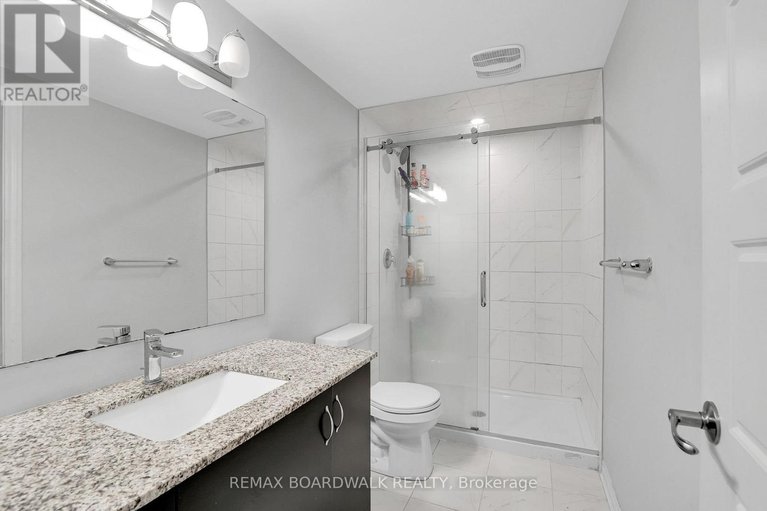 29563577/306-pilot-private/emerald-meadowstrailwest/ottawa/ontario/K2V0S4_29