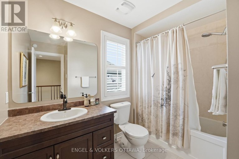 29663476/127-beatrice-drive/longfields/ottawa/ontario/K2J5A4_33