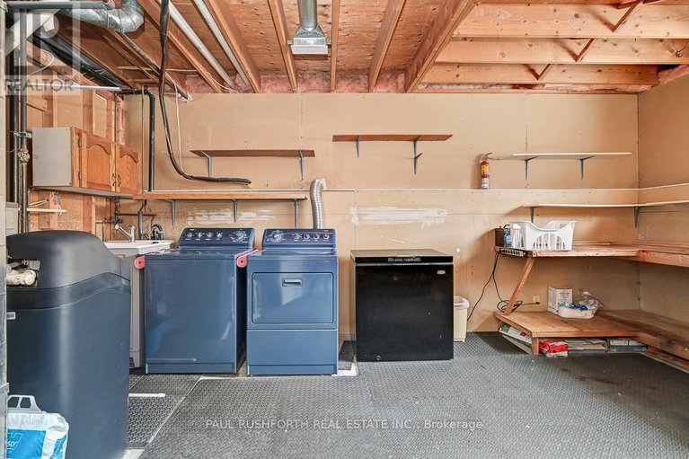 29401586/8-mac-storey-street/richmond/ottawa/ontario/K0A2Z0_41