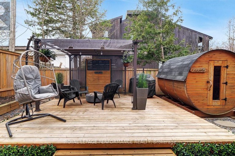 29674269/510-foxview-place/cfb-rockcliffe-and-area/ottawa/ontario/K1K4C4_42