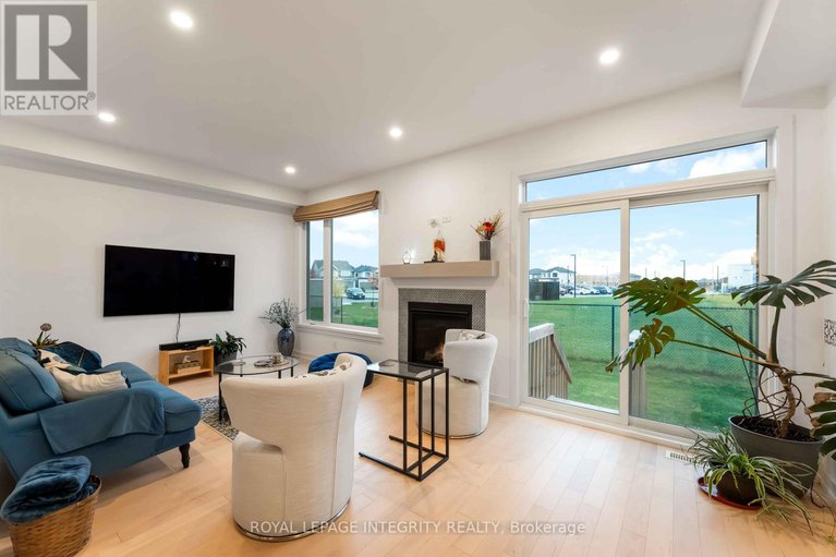 29039546/221-finsbury-avenue/stittsville-south/ottawa/ontario/K2S2X9_15