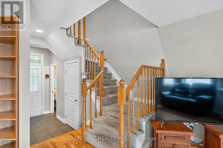 29278947/16-cedar-valley-drive/bridlewood/ottawa/ontario/K2M2Y5_16
