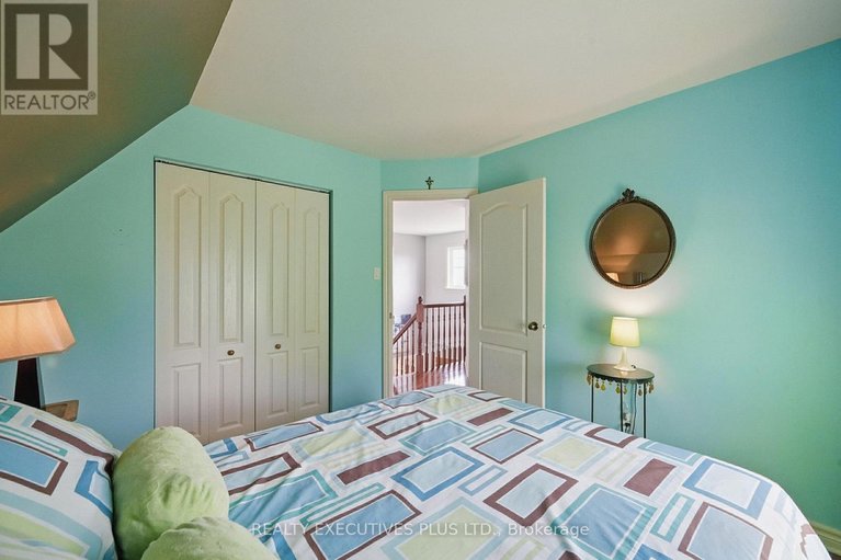 29510605/2709-sylvain-street/town-of-rockland/clarence-rockland/ontario/K4K1S6_26