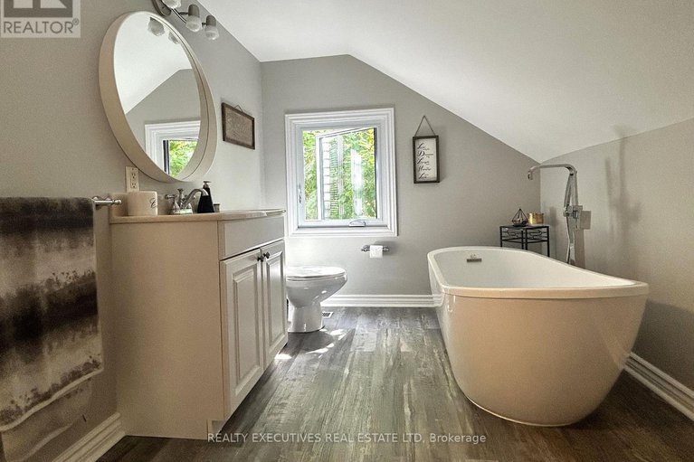 28771764/11908-toyeshill-road/south-dundas-matilda-twp/south-dundas/ontario/K0C2H0_26