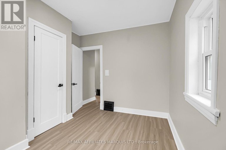 28904337/133-main-street/alexandria/north-glengarry/ontario/K0C1A0_20